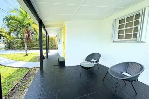 Casa en venta en Miami, Florida, 3 dormitorios, 77.11 m2 № 2047176 - foto 21