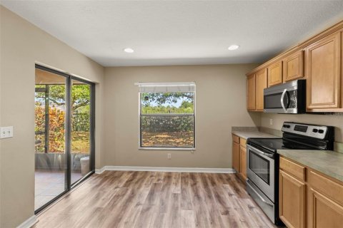 Townhouse in Brandon, Florida 3 bedrooms, 144.74 sq.m. № 1608431 - photo 15