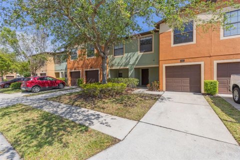Townhouse in Brandon, Florida 3 bedrooms, 144.74 sq.m. № 1608431 - photo 3