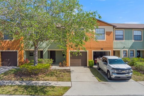 Townhouse in Brandon, Florida 3 bedrooms, 144.74 sq.m. № 1608431 - photo 2