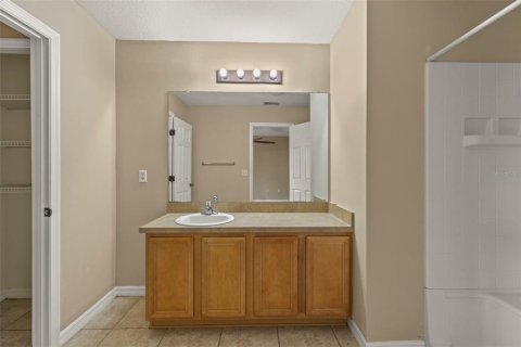 Townhouse in Brandon, Florida 3 bedrooms, 144.74 sq.m. № 1608431 - photo 20