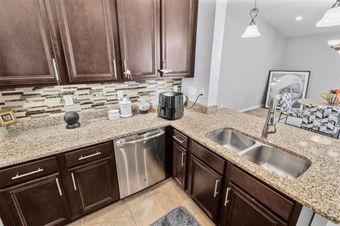 Villa ou maison à vendre à Palm Coast, Floride: 3 chambres, 162.02 m2 № 2431776 - photo 23