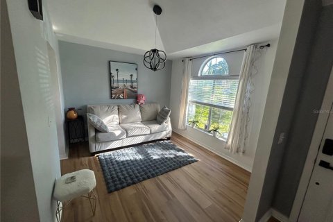 Casa en venta en Gainesville, Florida, 3 dormitorios, 125.6 m2 № 2428940 - foto 5