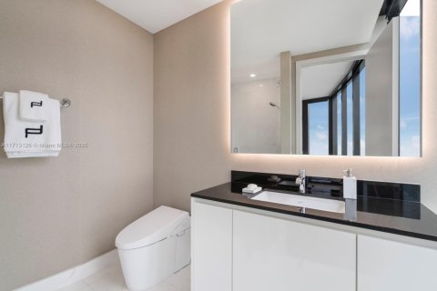Copropriété à louer à Sunny Isles Beach, Floride: 2 chambres, 290.78 m2 № 1709462 - photo 23