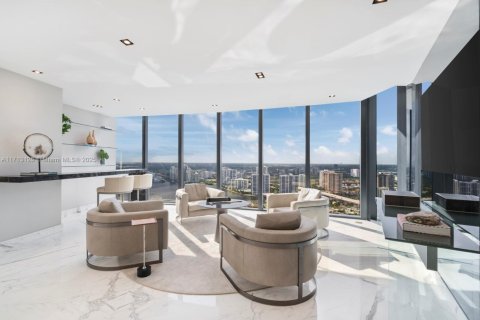 Copropriété à louer à Sunny Isles Beach, Floride: 2 chambres, 290.78 m2 № 1709462 - photo 14
