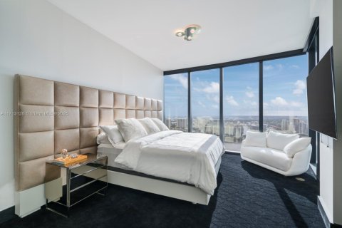 Copropriété à louer à Sunny Isles Beach, Floride: 2 chambres, 290.78 m2 № 1709462 - photo 16