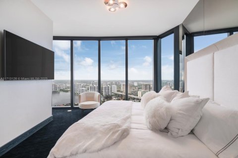Copropriété à louer à Sunny Isles Beach, Floride: 2 chambres, 290.78 m2 № 1709462 - photo 21