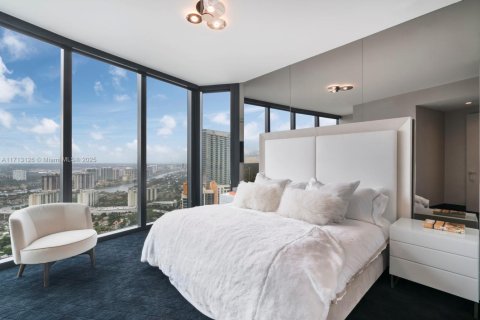 Copropriété à louer à Sunny Isles Beach, Floride: 2 chambres, 290.78 m2 № 1709462 - photo 20