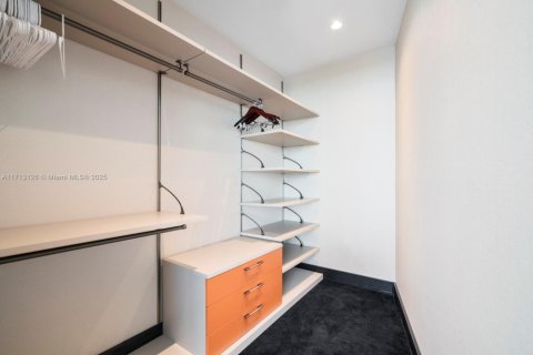 Copropriété à louer à Sunny Isles Beach, Floride: 2 chambres, 290.78 m2 № 1709462 - photo 22