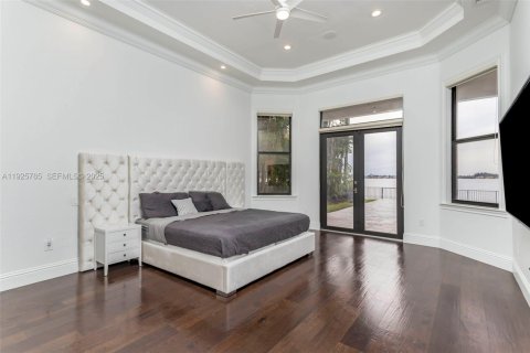 Casa en venta en Miramar, Florida, 5 dormitorios, 284.37 m2 № 1984323 - foto 22
