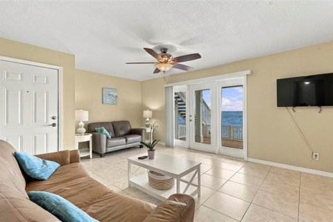Copropriété à louer à Saint Petersburg, Floride: 1 chambre, 64.47 m2 № 2388687 - photo 4