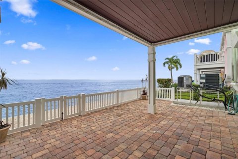 Copropriété à louer à Saint Petersburg, Floride: 1 chambre, 64.47 m2 № 2388687 - photo 2