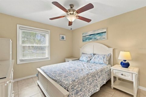 Copropriété à louer à Saint Petersburg, Floride: 1 chambre, 64.47 m2 № 2388687 - photo 9