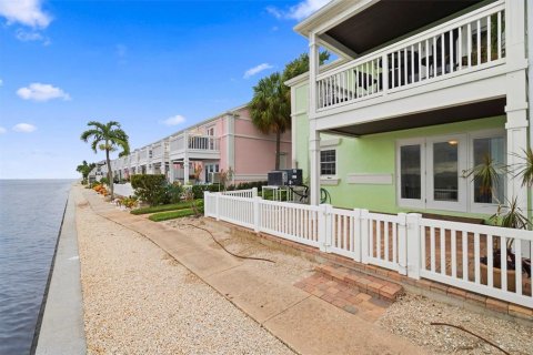 Copropriété à louer à Saint Petersburg, Floride: 1 chambre, 64.47 m2 № 2388687 - photo 13