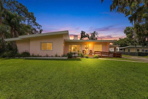 Villa ou maison à Plant City, Floride 2 chambres, 142.98 m2 № 2325097