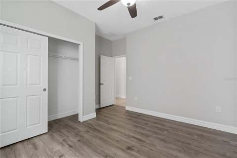 House in Kissimmee, Florida 4 bedrooms, 235.04 sq.m. № 1673806 - photo 26