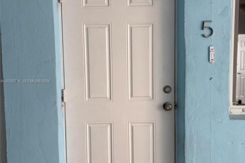 Apartment in Miami, Florida 1 bedroom, 47.84 sq.m. № 2154382 - photo 7