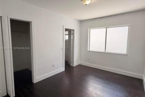 Apartment in Miami, Florida 1 bedroom, 47.84 sq.m. № 2154382 - photo 4