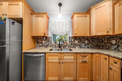 Villa ou maison à vendre à Lake Placid, Floride: 3 chambres, 134.62 m2 № 2042310 - photo 13