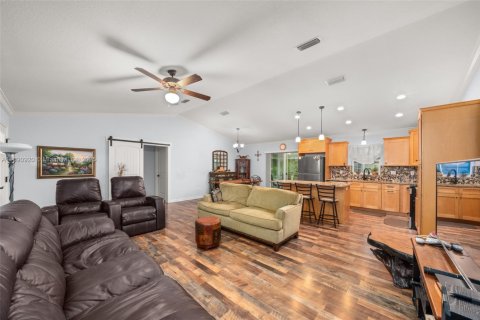 Villa ou maison à vendre à Lake Placid, Floride: 3 chambres, 134.62 m2 № 2042310 - photo 3