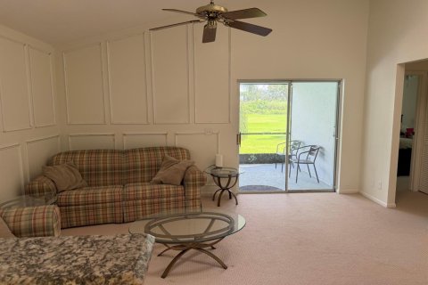 House in Wellington, Florida 3 bedrooms, 160.54 sq.m. № 2401250 - photo 18