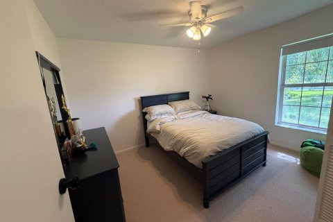 House in Wellington, Florida 3 bedrooms, 160.54 sq.m. № 2401250 - photo 12