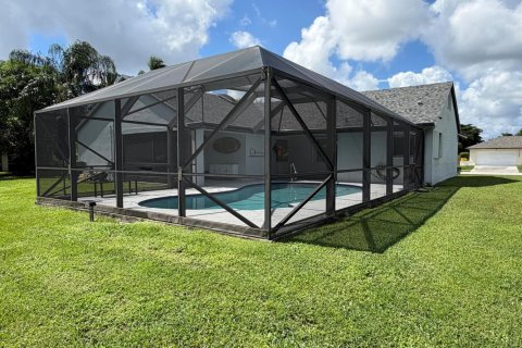 House in Wellington, Florida 3 bedrooms, 160.54 sq.m. № 2401250 - photo 26