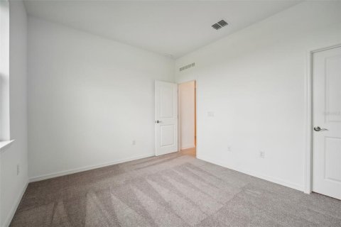 Casa en venta en Eustis, Florida, 4 dormitorios, 185.9 m2 № 1659557 - foto 15