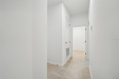 Casa en venta en Eustis, Florida, 4 dormitorios, 185.9 m2 № 1659557 - foto 18