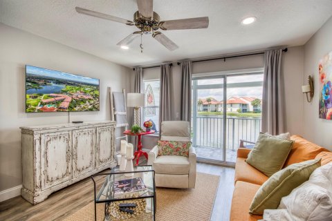 Condo in Palm Beach Gardens, Florida, 1 bedroom  № 2260974 - photo 8