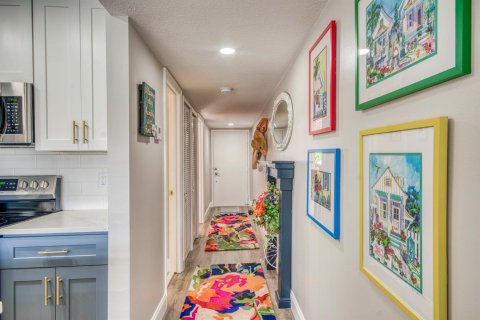 Condo in Palm Beach Gardens, Florida, 1 bedroom  № 2260974 - photo 13