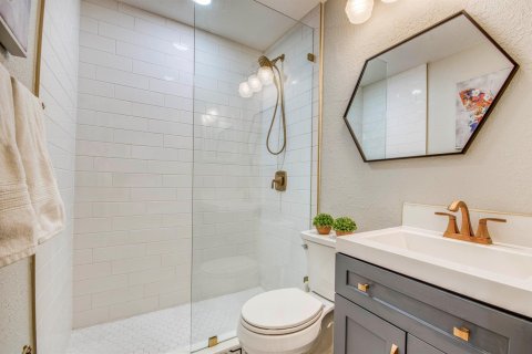 Condo in Palm Beach Gardens, Florida, 1 bedroom  № 2260974 - photo 15