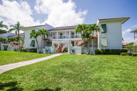 Condo in Palm Beach Gardens, Florida, 1 bedroom  № 2260974 - photo 17