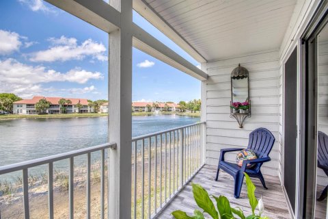 Condo in Palm Beach Gardens, Florida, 1 bedroom  № 2260974 - photo 10