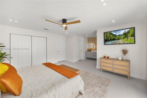 Купить виллу или дом в Майами, Флорида 5 спален, 303.51м2, № 2047482 - фото 25