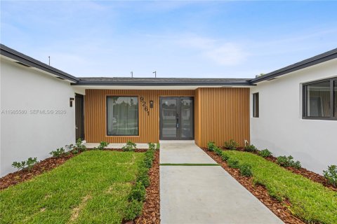 Купить виллу или дом в Майами, Флорида 5 спален, 303.51м2, № 2047482 - фото 3