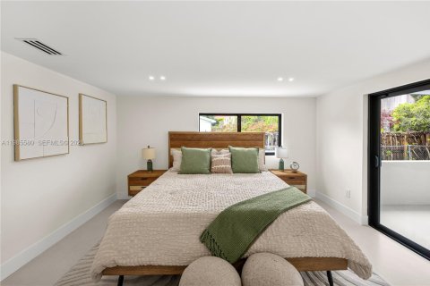 Купить виллу или дом в Майами, Флорида 5 спален, 303.51м2, № 2047482 - фото 29