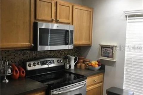 Condo in Orlando, Florida, 3 bedrooms  № 1673192 - photo 2