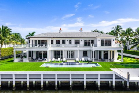 House in Boca Raton, Florida 5 bedrooms, 843 sq.m. № 2185178 - photo 29