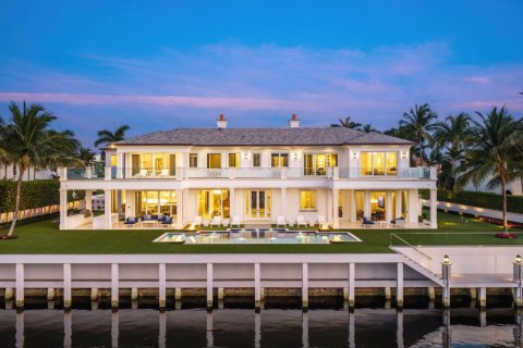 House in Boca Raton, Florida 5 bedrooms, 843 sq.m. № 2185178 - photo 2