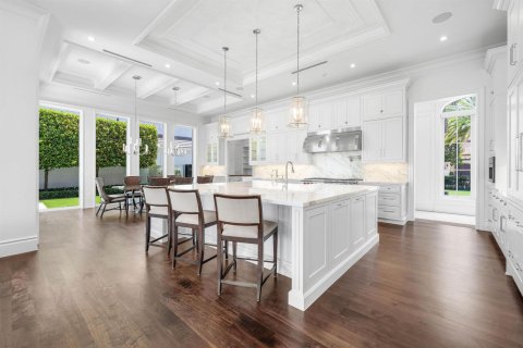 House in Boca Raton, Florida 5 bedrooms, 843 sq.m. № 2185178 - photo 13