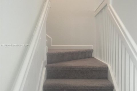 Купить таунхаус в Хомстед, Флорида 3 спальни, 133.97м2, № 2005392 - фото 6
