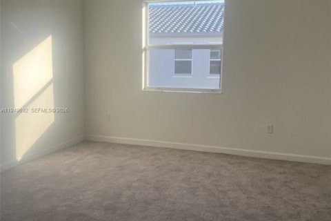 Купить таунхаус в Хомстед, Флорида 3 спальни, 133.97м2, № 2005392 - фото 8