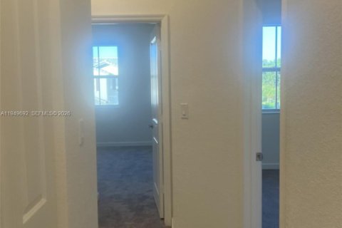 Купить таунхаус в Хомстед, Флорида 3 спальни, 133.97м2, № 2005392 - фото 7