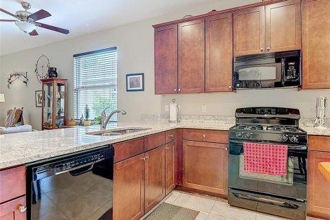 House in DeLand, Florida 2 bedrooms, 140.65 sq.m. № 1880433 - photo 29