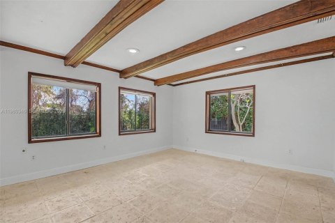 Casa en venta en Miami, Florida, 4 dormitorios, 253.62 m2 № 2049173 - foto 19