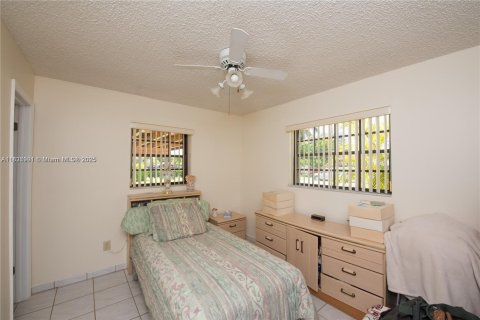 Casa en venta en Homestead, Florida, 4 dormitorios, 164.53 m2 № 2015313 - foto 14