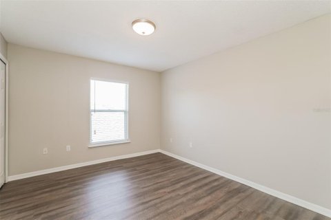 House in Wesley Chapel, Florida 4 bedrooms, 180.6 sq.m. № 1913075 - photo 12