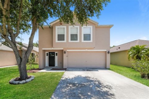 House in Wesley Chapel, Florida 4 bedrooms, 180.6 sq.m. № 1913075 - photo 1