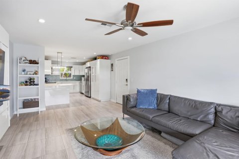 Copropriété à vendre à Delray Beach, Floride: 2 chambres, 86.96 m2 № 2178895 - photo 4